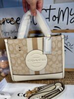 ⁦Coach Cross Bag For Women⁩ - الصورة ⁦7⁩