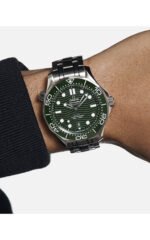 ⁦Omega Watch For Men 210.30.42.20.10.001⁩ - الصورة ⁦2⁩