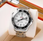 ⁦Omega (SEAMASTER DIVER) Watch For Men 210.30.42.20.04.001⁩ - الصورة ⁦13⁩