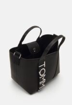 ⁦Tommy Hilfiger Shoulder Handbag For Women Black⁩ - الصورة ⁦6⁩
