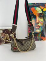 ⁦Gucci Cross Bag For Women⁩ - الصورة ⁦4⁩